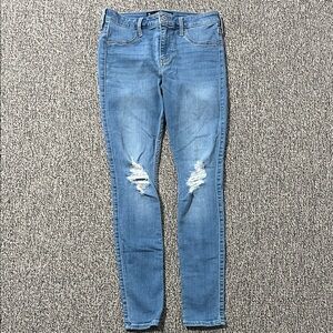 Hollister Women's Light Blue Ripped Skinny Jeans
